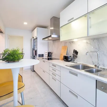 아파트 Lux Center Ex 푼샬