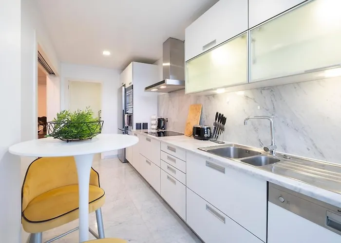 アパート Lux Center Ex フンシャル