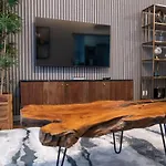 Lux Center Ex Apartamento