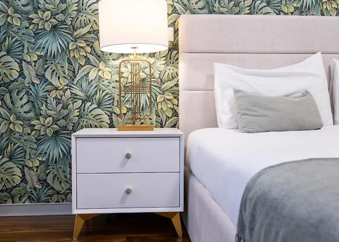 Lux Center Ex 公寓 *